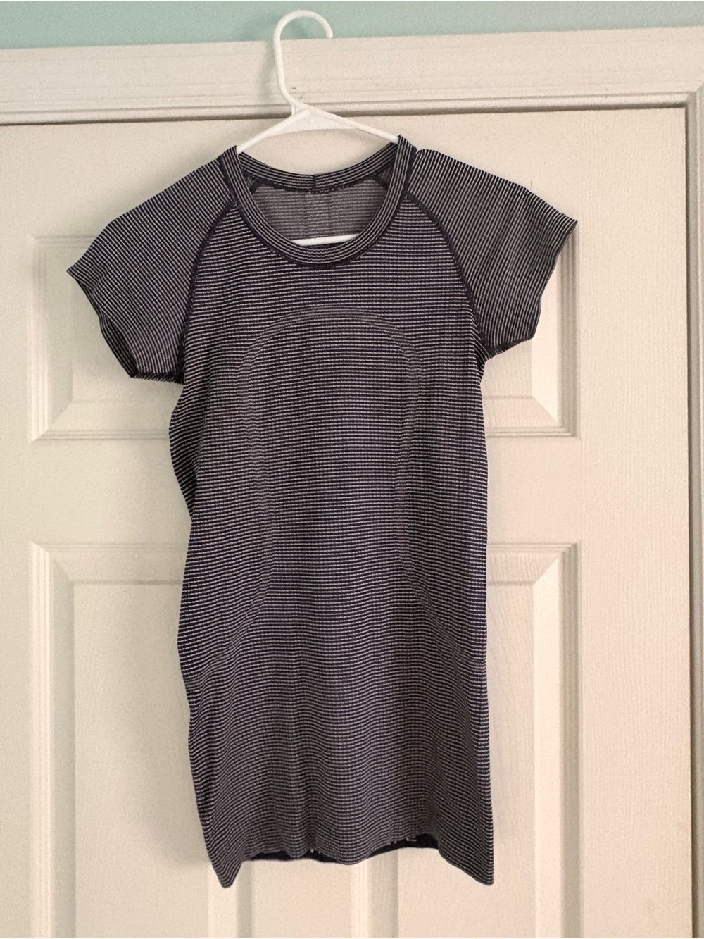 Lululemon Swiftly Tech - Hip Length